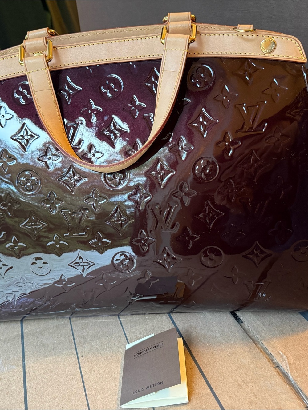Louis Vuitton Monogram Vernis Purse - deep purple/ burgundy color - Picture 6 of 13